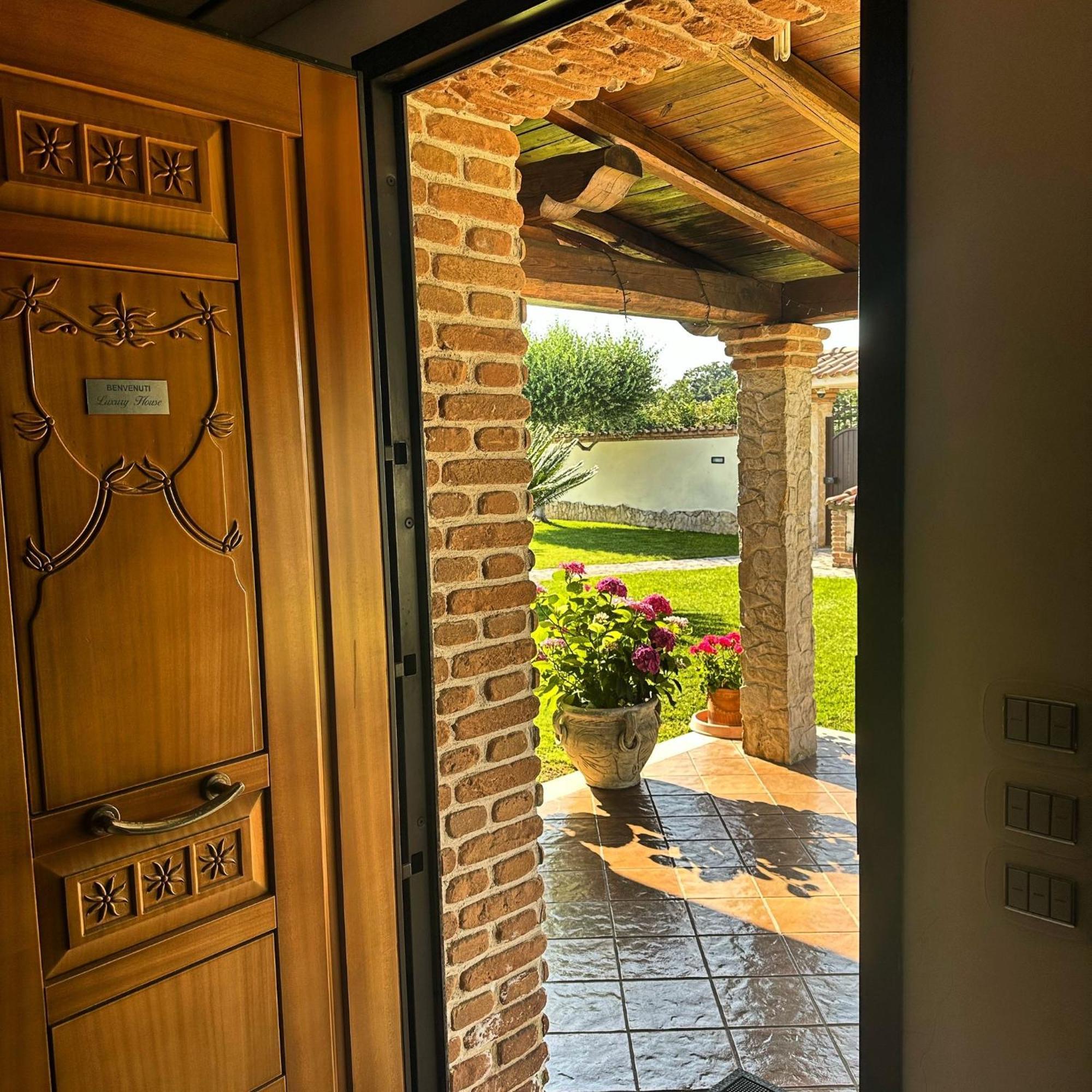 Gold House Luxury Anzio Villa Kültér fotó
